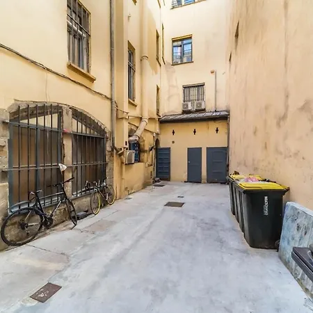 The Pleney Charming 2 People - Cordeliers Apartment *