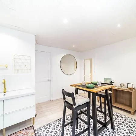 The Pleney Charming 2 People - Cordeliers Apartment