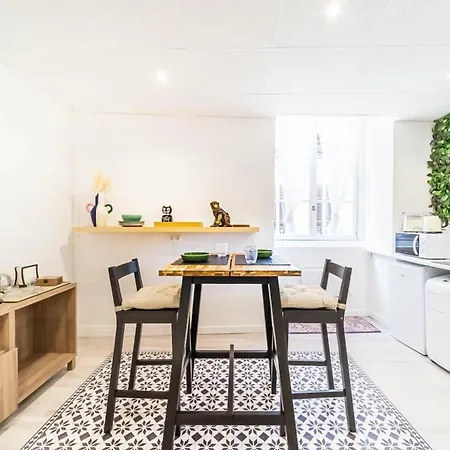 Saint-nizier For Two People Near Cordeliers アパート *